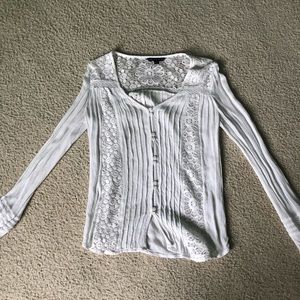 American eagle long sleeve lace shirt